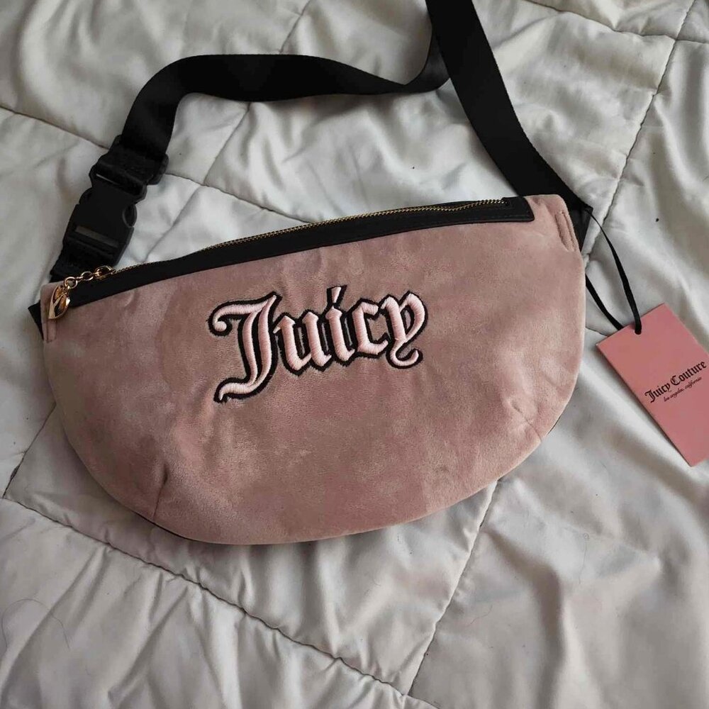juicy couture queen of everything fanny pack NWT